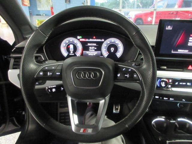 Used 2024 Audi A4 2.0T Premium Plus w/ Premium Plus Package AWD/4WD image 16
