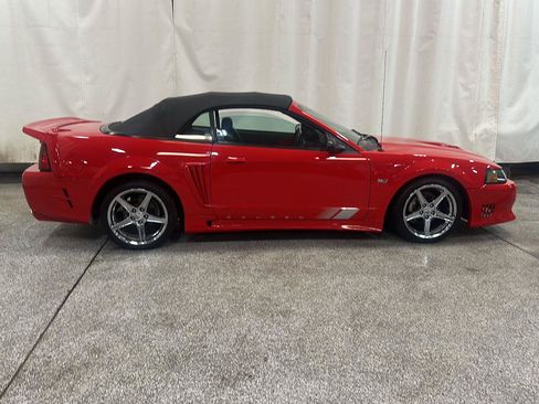 Used 2002 Ford Mustang GT RWD image 6