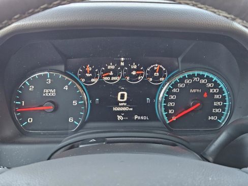 Used 2017 GMC Yukon SLT w/ Open Road Package image 16