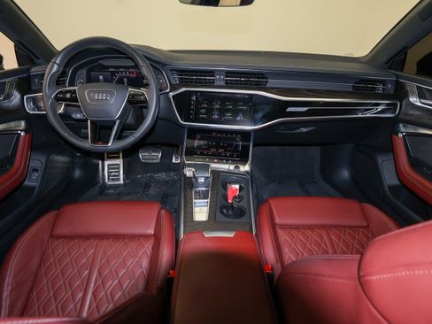 Used 2020 Audi S7 Prestige w/ Prestige Package image 31