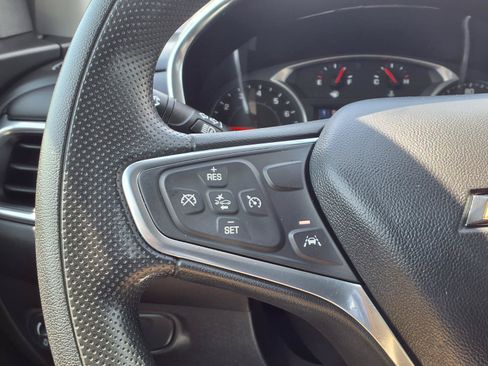 Used 2022 Chevrolet Equinox LT FWD image 12