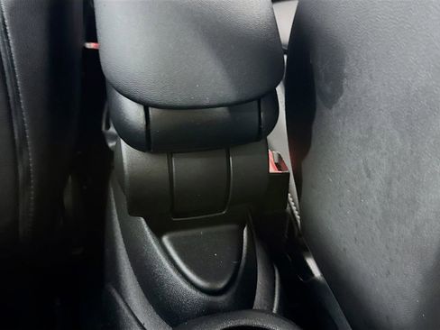 Used 2019 MINI Cooper S w/ Signature Upholstery Package image 29