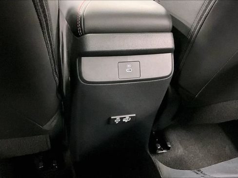 New 2026 Nissan Sentra SR w/ SR Premium Package FWD image 21
