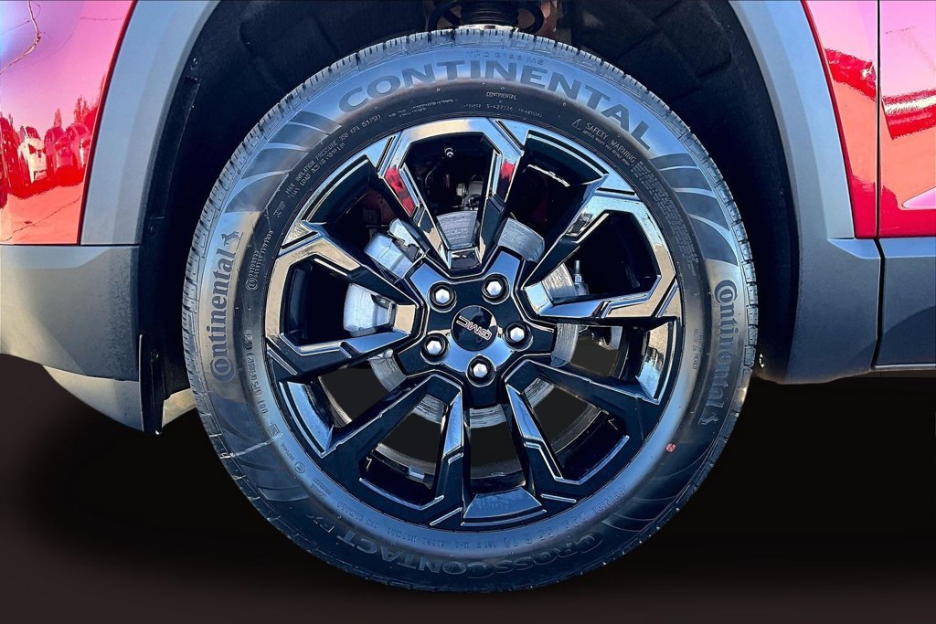 New 2027 GMC Terrain Elevation w/ Elevation Premium Package AWD/4WD image 13