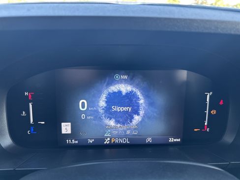 New 2025 Ford Maverick Lariat w/ Black Appearance Package image 24