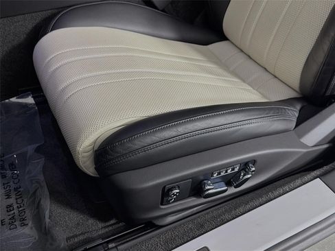 Used 2022 Bentley Continental GT AWD/4WD image 21
