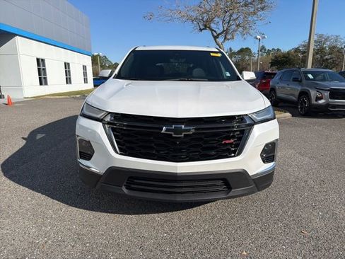 Certified 2023 Chevrolet Traverse RS image 2