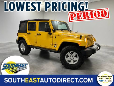 Used 2015 Jeep Wrangler Unlimited Sahara w/ Connectivity Group AWD/4WD image 1