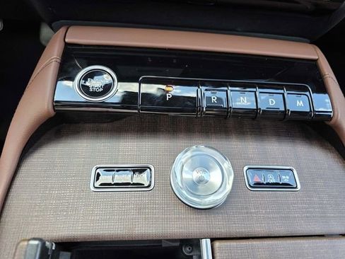 New 2026 Lincoln Navigator Reserve image 11