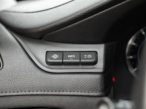 Used 2017 Cadillac Escalade ESV Premium Luxury image 62