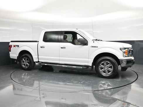 Used 2018 Ford F150 XLT w/ XTR Package AWD/4WD image 4