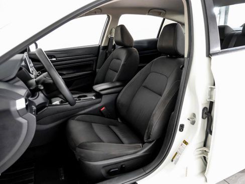 Used 2019 Nissan Altima 2.5 S image 28