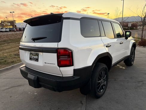 Used 2025 Toyota Land Cruiser 1958 image 10