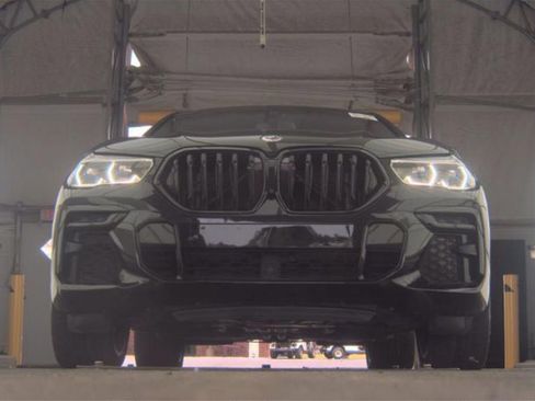 Used 2023 BMW X6 M50i w/ Executive Package AWD/4WD image 3