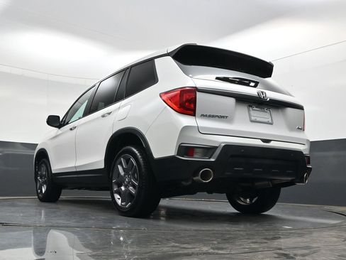 Used 2023 Honda Passport EX-L image 31