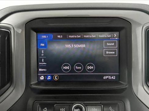 Used 2020 Chevrolet Silverado 2500 W/T image 17