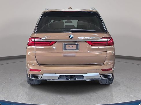 Used 2019 BMW X7 xDrive40i w/ Premium Package AWD/4WD image 8