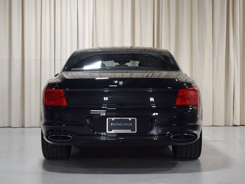New 2026 Bentley Flying Spur Plug-In Hybrid image 14