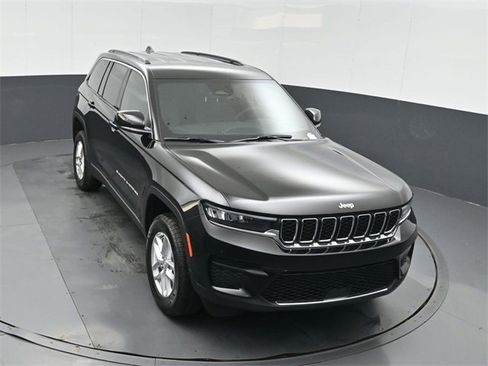New 2025 Jeep Grand Cherokee Laredo image 37