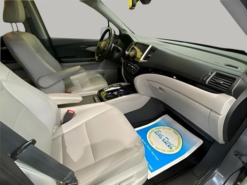 Used 2016 Honda Pilot Elite image 21