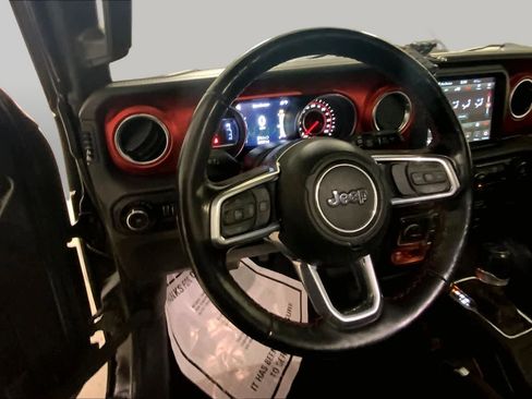Used 2021 Jeep Wrangler Unlimited Rubicon AWD/4WD image 5
