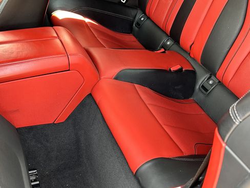 Used 2022 BMW M850i xDrive Convertible w/ M Carbon Exterior Package AWD/4WD image 28