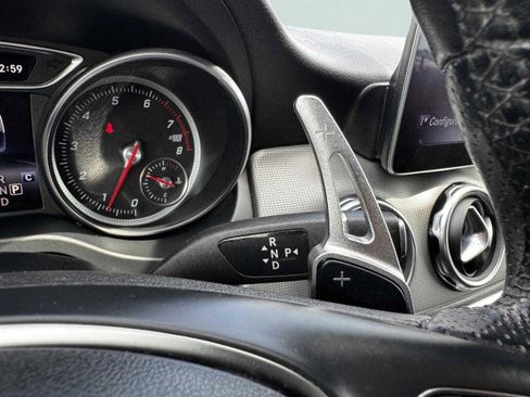 Used 2020 Mercedes-Benz GLA 250 4MATIC image 21