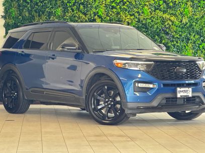 Certified 2020 Ford Explorer ST w/ ST Street Pack