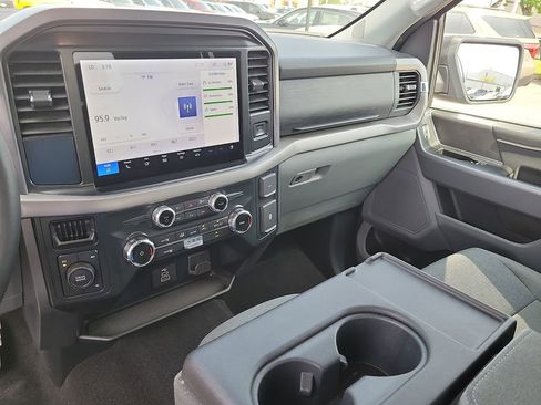 Used 2025 Ford F150 XLT w/ Equipment Group 301A Standard AWD/4WD image 17