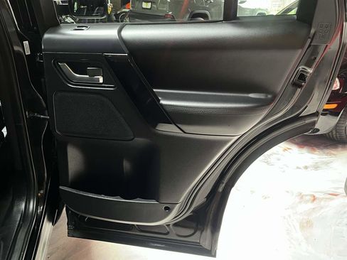 Used 2014 Land Rover LR2 AWD/4WD image 31