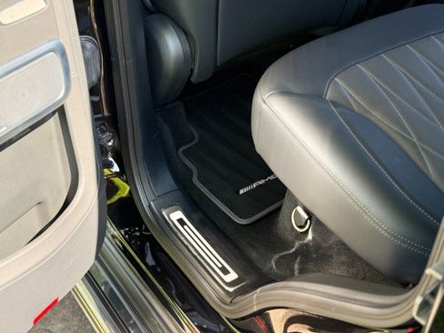 Used 2024 Mercedes-Benz G 550 image 22