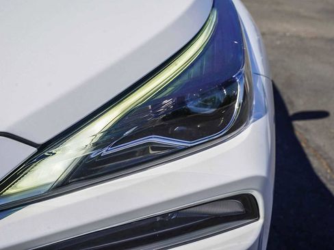 Used 2021 Toyota Mirai XLE w/ Advanced Technology Package image 10