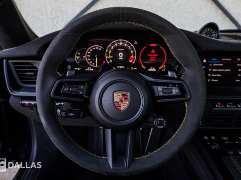 Used 2026 Porsche 911 GT3 RWD image 31