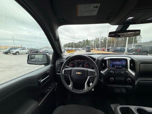 Used 2020 Chevrolet Silverado 1500 LT w/ Trailering Package image 13