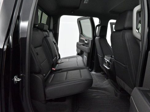 Used 2025 GMC Sierra 1500 Denali AWD/4WD image 36