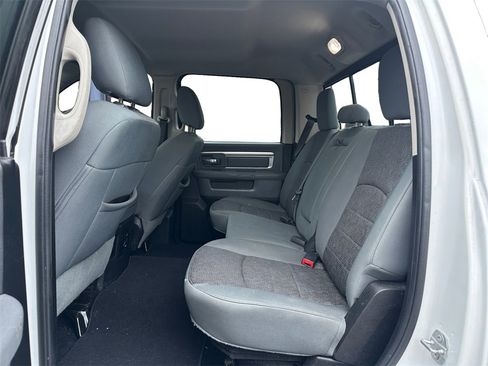 Used 2015 RAM 1500 Big Horn image 10