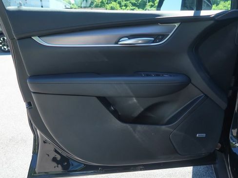 Used 2023 Cadillac XT5 Luxury AWD/4WD image 23