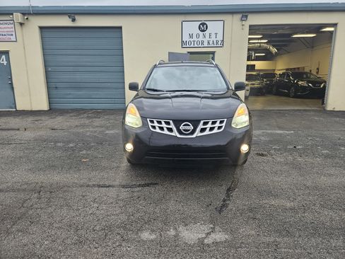 Used 2011 Nissan Rogue SV w/ SL Pkg image 1