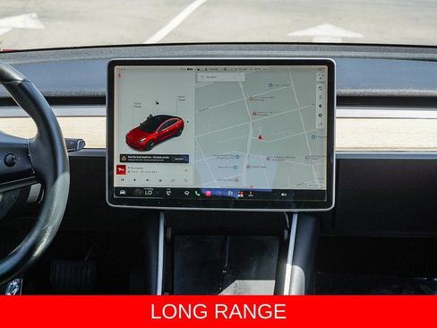 Used 2018 Tesla Model 3 Long Range RWD image 15
