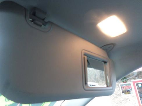 Used 2019 Toyota RAV4 XLE image 39