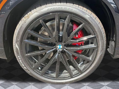 New 2026 BMW X5 xDrive40i w/ M Sport Package AWD/4WD image 13