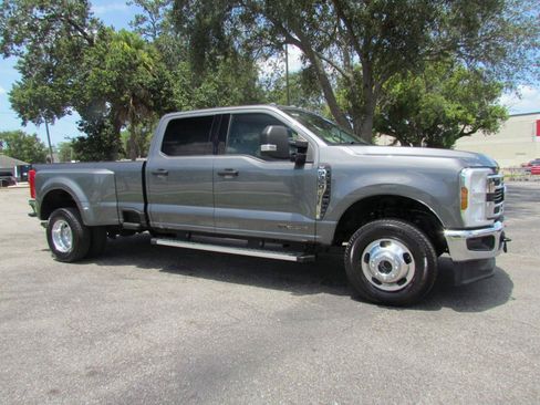 Used 2024 Ford F350 XLT AWD/4WD image 14