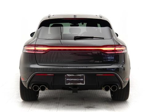 Certified 2026 Porsche Macan AWD/4WD image 36