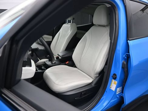 Used 2023 Ford Mustang Mach-E Premium RWD image 8