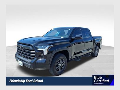 Used 2025 Toyota Tundra SR5 w/ SR5 Convenience Package