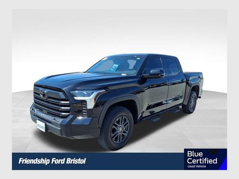 Used 2025 Toyota Tundra SR5 w/ SR5 Convenience Package image 1