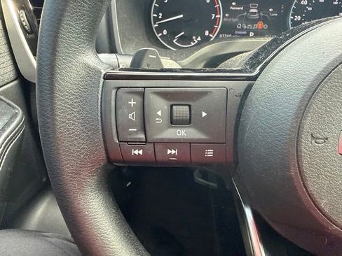 Used 2021 Nissan Rogue SV FWD image 29