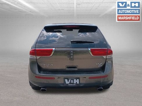 Used 2011 Lincoln MKX AWD w/ 102A Rapid Spec Order Code image 5