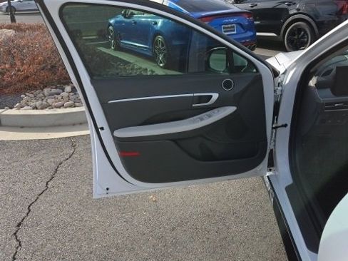 Used 2024 Hyundai Sonata SEL image 8