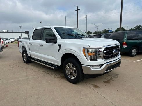 Used 2022 Ford F150 XLT w/ Equipment Group 302A High AWD/4WD image 3